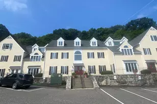 23 Hubbard Rd, Wilton, CT 06897 - Photo 1