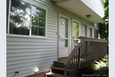 81 Chipman Street #APT 19, Waterbury, CT 06708 - Photo 1