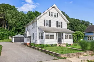 36 School St, Killingly, CT 06239 - Photo 1