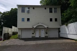 37 Munchausen Ave, Bristol, CT 06010 - Photo 1