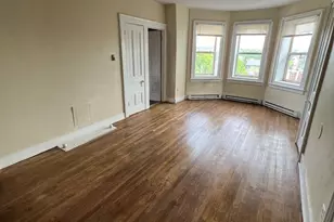 14 Turner St, Windham, CT 06226 - Photo 1