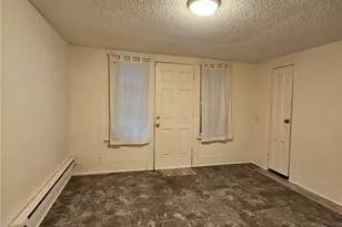 6 Frederick Ct, Waterbury, CT 06710 - Photo 1