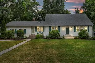7 Lorraine Rd, Manchester, CT 06040 - Photo 1