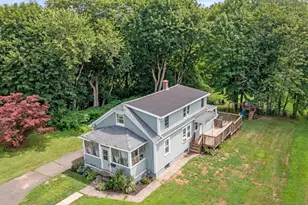 20 Harris St, Enfield, CT 06082 - Photo 1