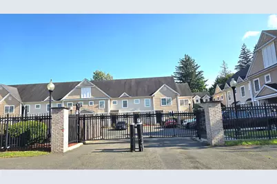 37 Alden Street #APT Q, Hartford, CT 06114 - Photo 1