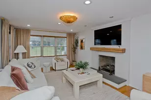 120 Scenic View Dr, Middletown, CT 06457 - Photo 1