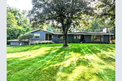 10 Fernbrook Drive, Brookfield, CT 06804 - Photo 1
