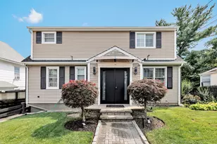 17 Russell St, Ansonia, CT 06401 - Photo 1