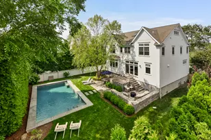 81 Birch Rd, Fairfield, CT 06824 - Photo 1