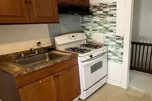 371 Myrtle Ave, Bridgeport, CT 06604 - Photo 1