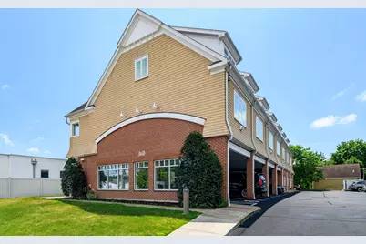 360 Westport Avenue #10, Norwalk, CT 06851 - Photo 1