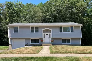55 Dadio Rd, Hamden, CT 06517 - Photo 1