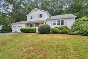 14 Glenvale St, Waterford, CT 06385 - Photo 1