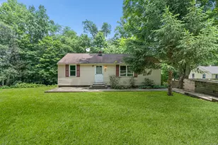 10 Eastview Dr, New Milford, CT 06776 - Photo 1