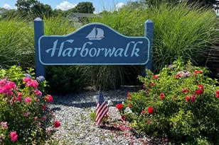 25 Riverside Dr, Clinton, CT 06413 - Photo 1