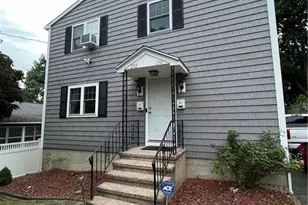 294 Robin St, Bridgeport, CT 06606 - Photo 1