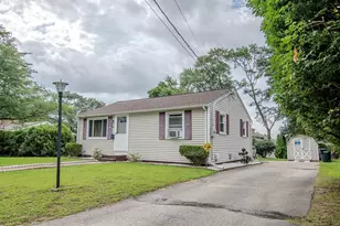 60 North St, Putnam, CT 06260 - Photo 1
