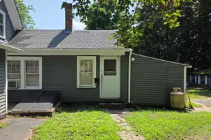 302 Hazard Ave, Enfield, CT 06082 - Photo 1