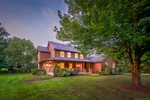 8 Country Farm Ln, Ellington, CT 06029 - Photo 1