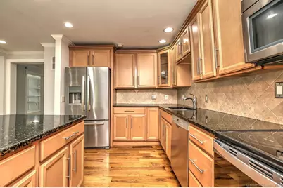 185 Eramo Terrace, Hamden, CT 06518 - Photo 1