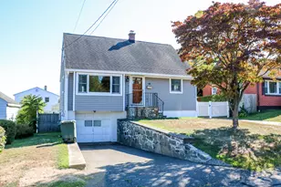 79 Hollywood Ave, Bridgeport, CT 06606 - Photo 1