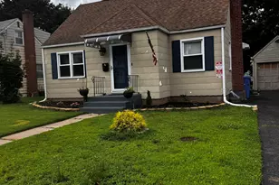 71 Linnmore Dr, Manchester, CT 06040 - Photo 1