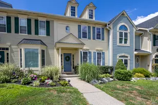 204 Cambridge Cmns, Middletown, CT 06457 - Photo 1