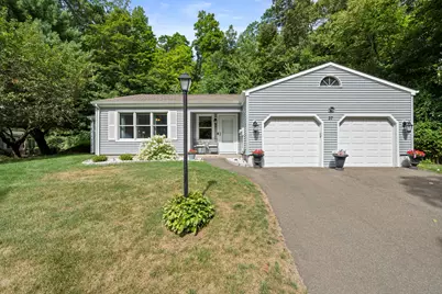 2415 Shepard Avenue #APT 37, Hamden, CT 06518 - Photo 1