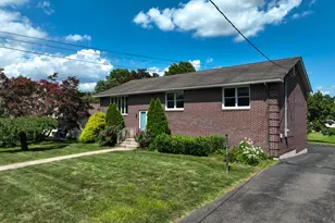 176 Cambria Ave, Newington, CT 06111 - Photo 1