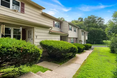 37 Lantern Park Drive #5, Naugatuck, CT 06770 - Photo 1