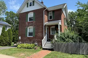 16 Brown Ave, Windsor, CT 06095 - Photo 1