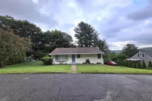 6 Morning Star Dr, Seymour, CT 06483 - Photo 1