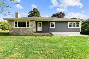 363 Amity Rd, Bethany, CT 06524 - Photo 1