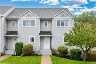 94 Oak Ridge Dr, Windsor Locks, CT 06096 - Photo 1