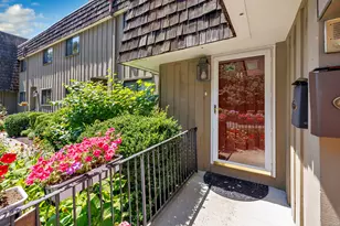44 Ledgebrook Dr, Norwalk, CT 06854 - Photo 1