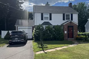 49 Hunting Hill Ave, Middletown, CT 06457 - Photo 1