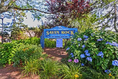 22 West Walk #22, West Haven, CT 06516 - Photo 1