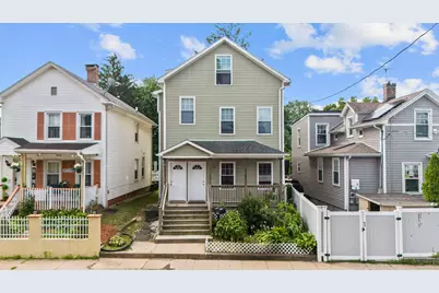 152 Lamberton Street, New Haven, CT 06519 - Photo 1