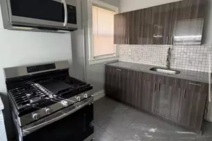 301 Dover St, Bridgeport, CT 06610 - Photo 1