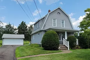 3105 N Main St, Waterbury, CT 06704 - Photo 1