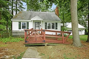 8 Hendee Rd, Manchester, CT 06040 - Photo 1