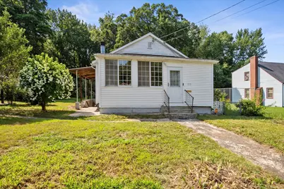 117 East Pershing Street, Bloomfield, CT 06002 - Photo 1