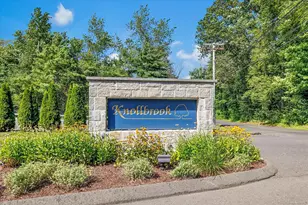 37 Ridgewood Ct, Shelton, CT 06484 - Photo 1