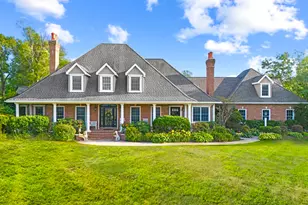 5 Valley View Ln, Burlington, CT 06013 - Photo 1