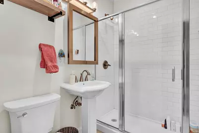 28 Whitney Street #201, Hartford, CT 06105 - Photo 8