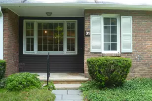 65 Main St, Essex, CT 06442 - Photo 1