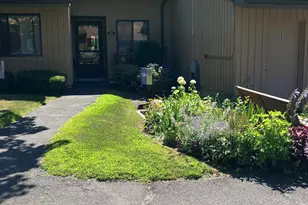 511 Asbury Ridge, Shelton, CT 06484 - Photo 1