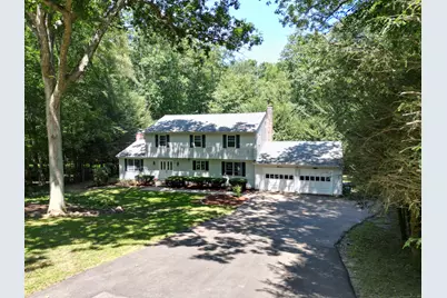 11 Queen Eleanor Drive, Ledyard, CT 06335 - Photo 1