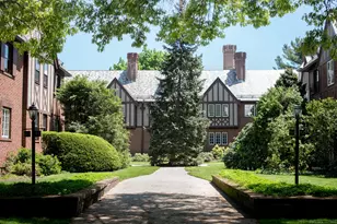 313 St Ronan St, New Haven, CT 06511 - Photo 1