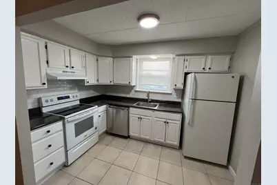 330 Blake Street #B4, New Haven, CT 06515 - Photo 1